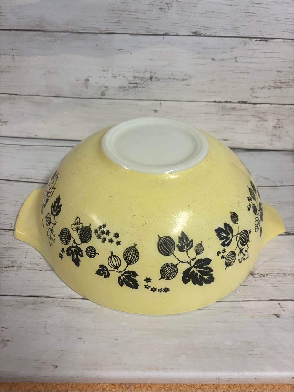Vintage Pyrex gooseberry Cinderella 444